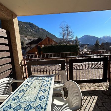 Chaleureux Appartement Moderne Briançon Exteriér fotografie